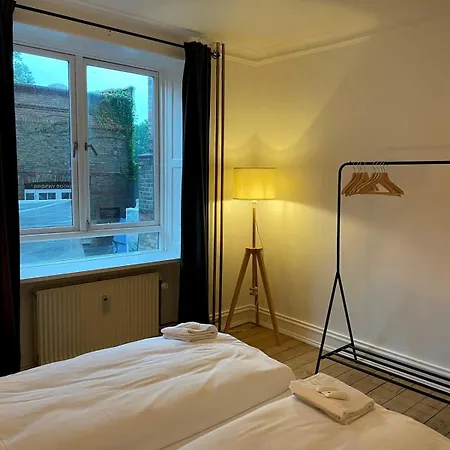 Comfy 2 Bedroom Getaway * Kopenhaga