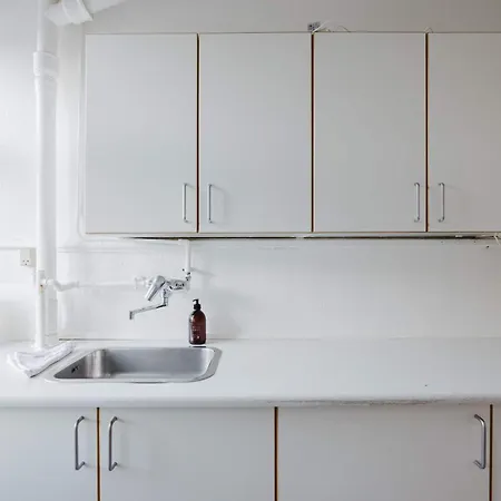 Comfy 2 Bedroom Getaway *