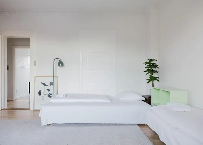 Apartment Comfy 2 Bedroom Getaway