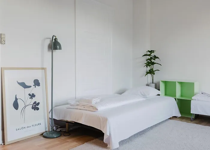 Comfy 2 Bedroom Getaway Apartment Copenhagen
