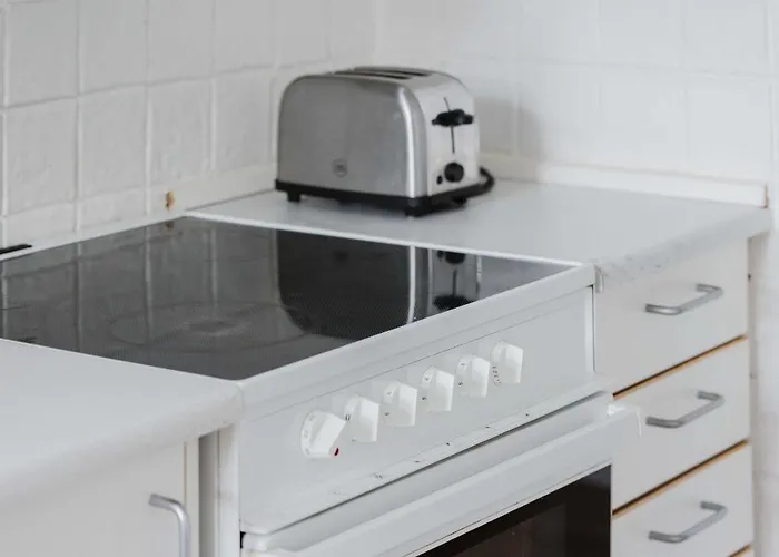 Comfy 2 Bedroom Getaway *