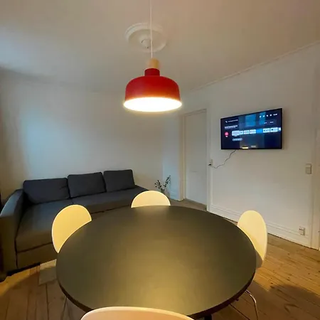 Comfy 2 Bedroom Getaway Köpenhamn